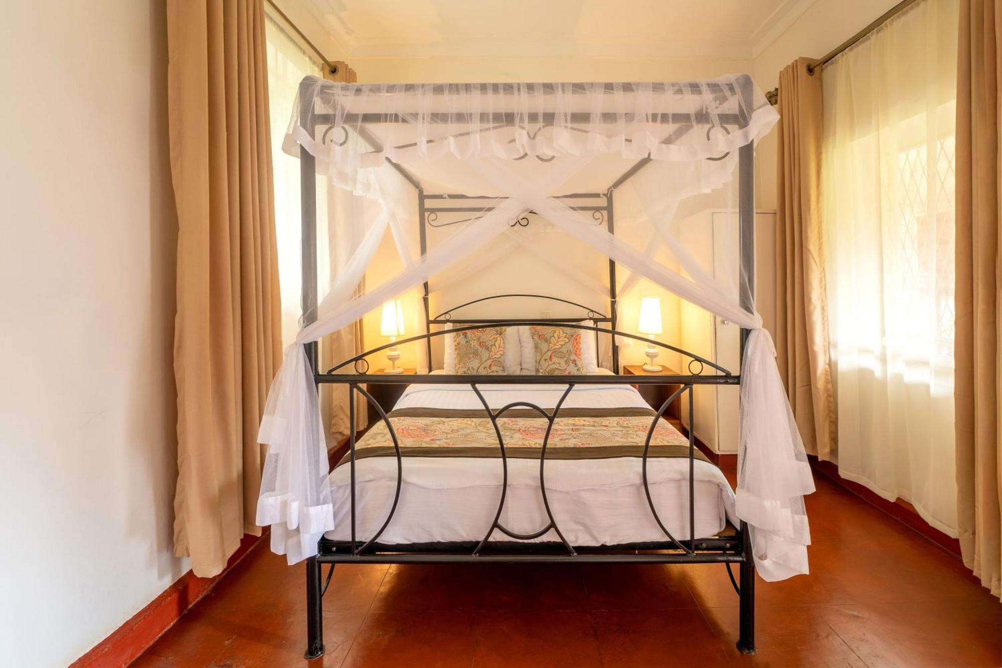 Masindi Hotel 외부 사진