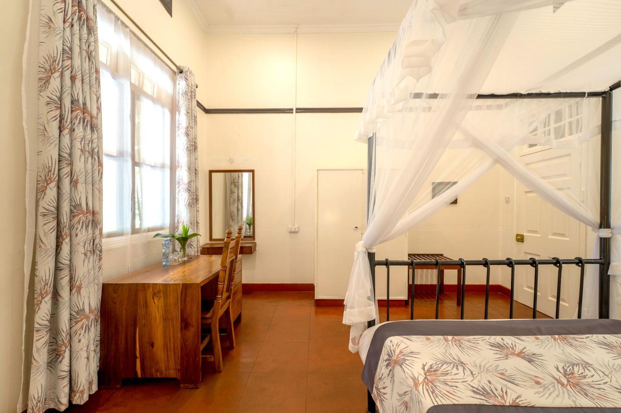 Masindi Hotel 외부 사진