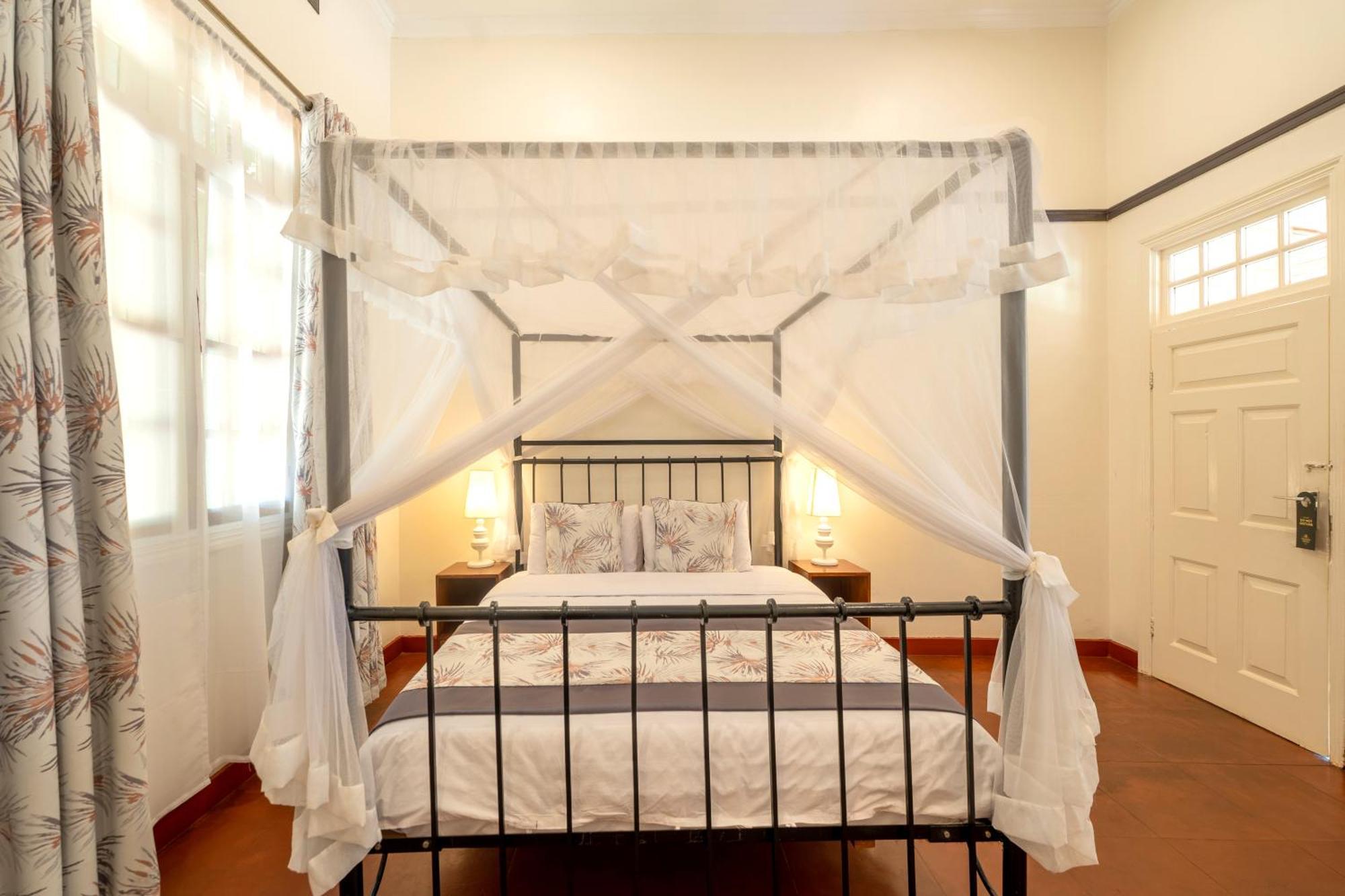 Masindi Hotel 외부 사진