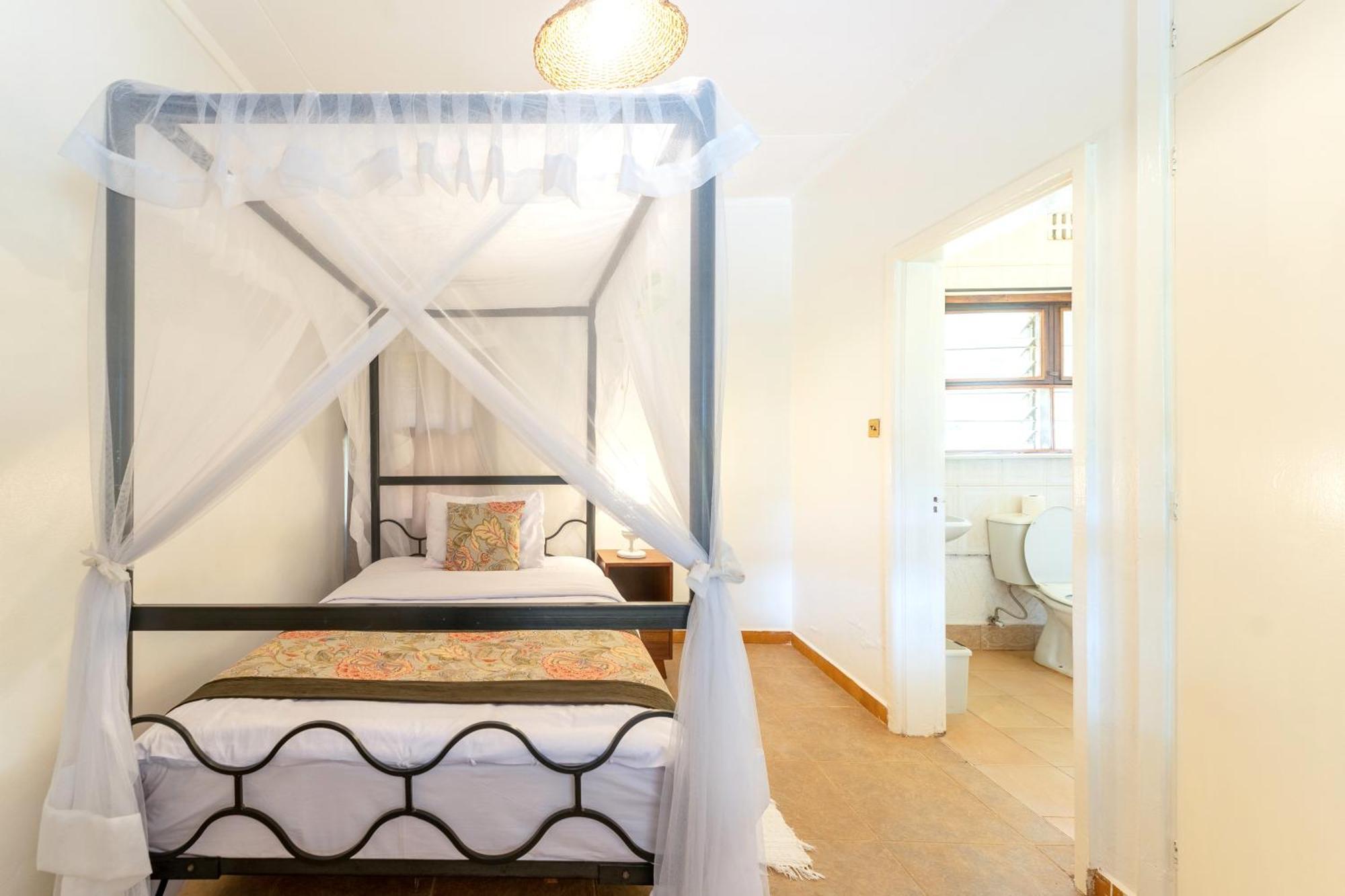 Masindi Hotel 외부 사진